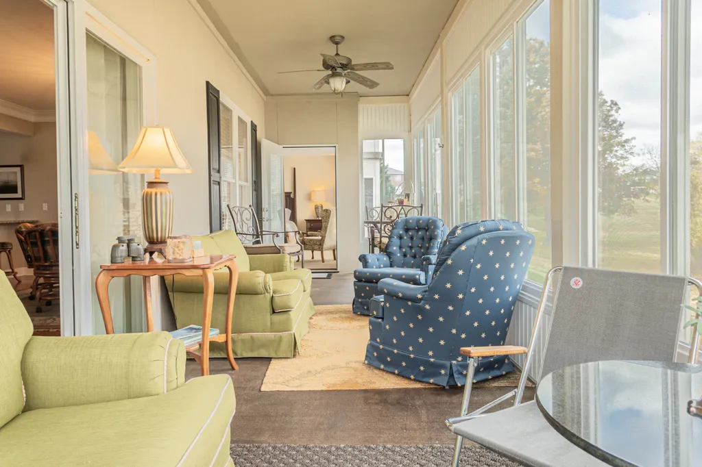 714 Moon Bay Drive Kuttawa KY 42055