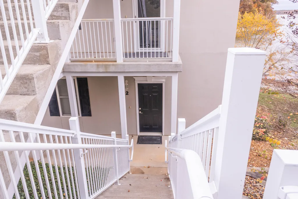 714 Moon Bay Drive Kuttawa KY 42055