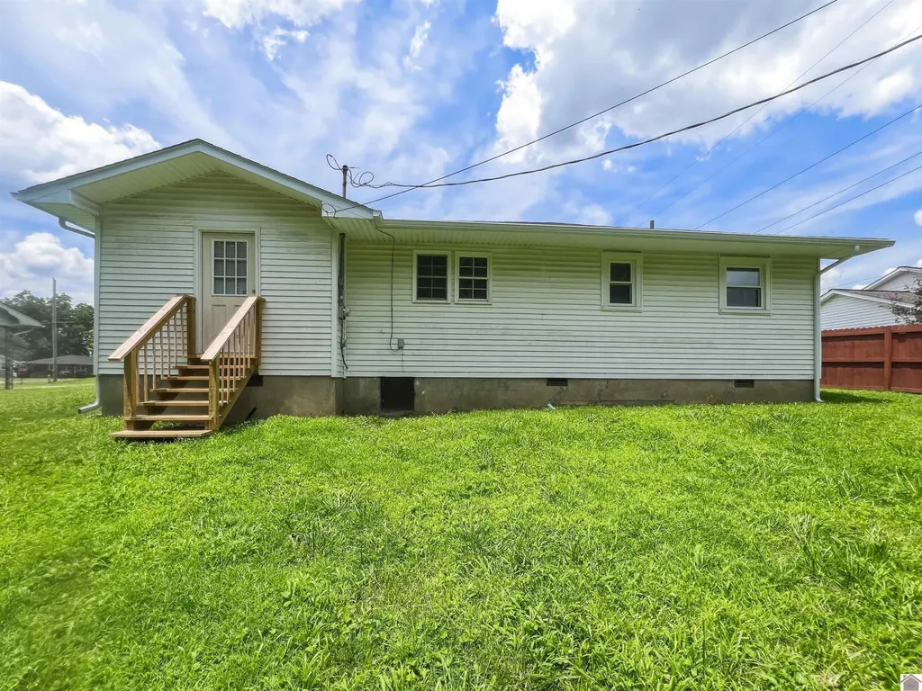 38 Orchard Drive Clinton KY 42031