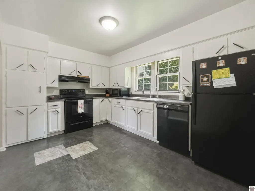 38 Orchard Drive Clinton KY 42031