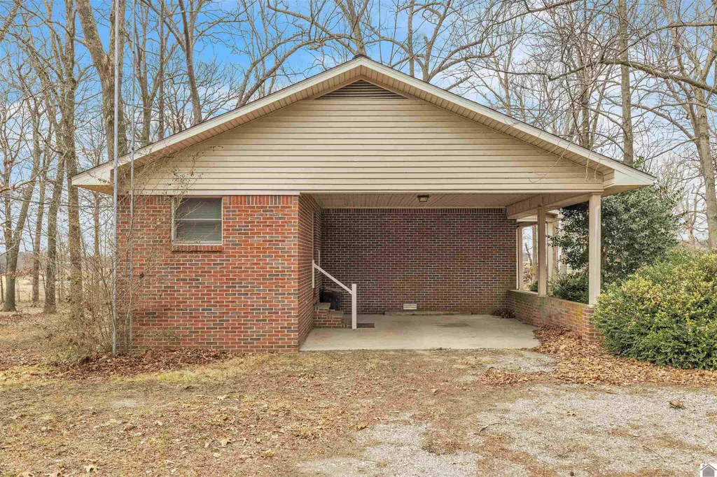 9063 Ky-94 Murray KY 42071