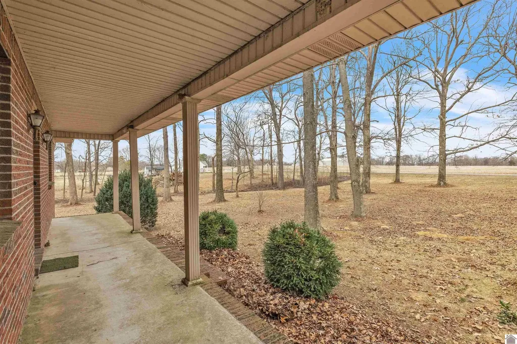9063 Ky-94 Murray KY 42071