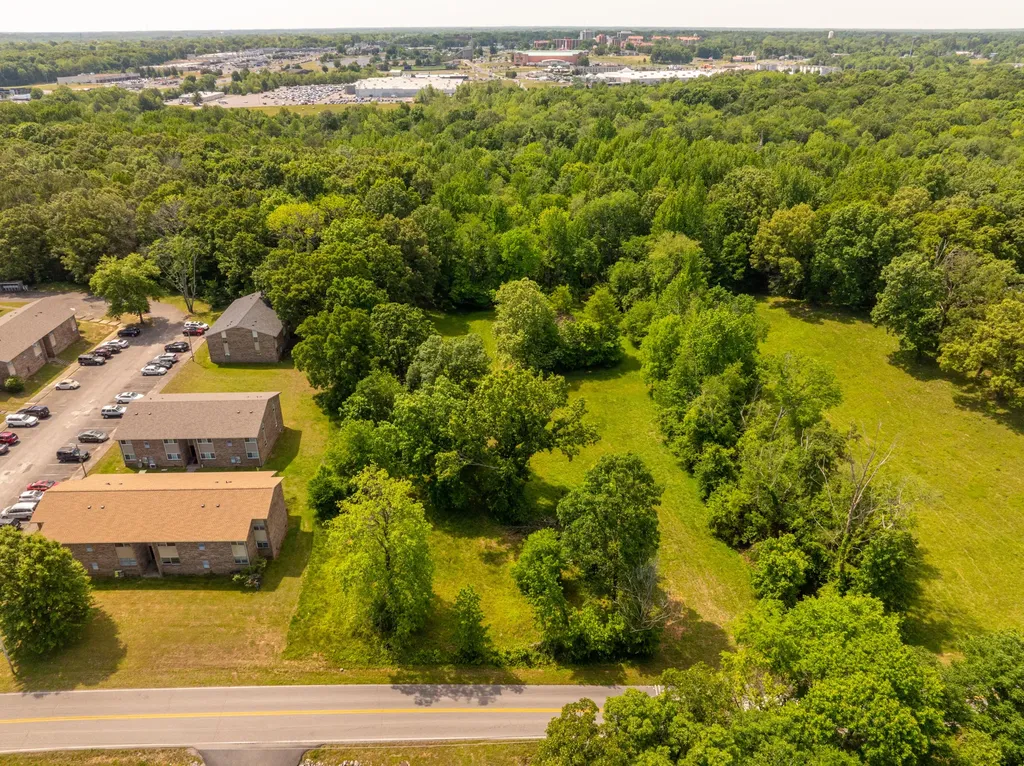 Lot 94& 95 Diuguid Drive Murray KY 42071