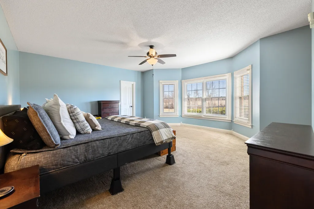 864 Pleasant Grove Road Hazel KY 42049