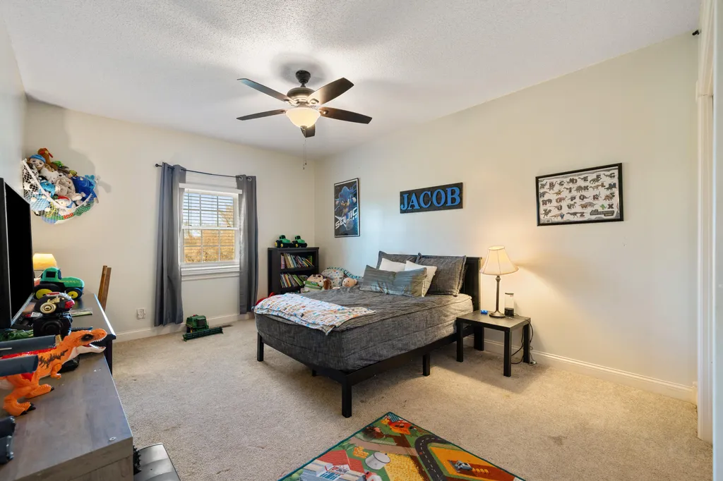 864 Pleasant Grove Road Hazel KY 42049