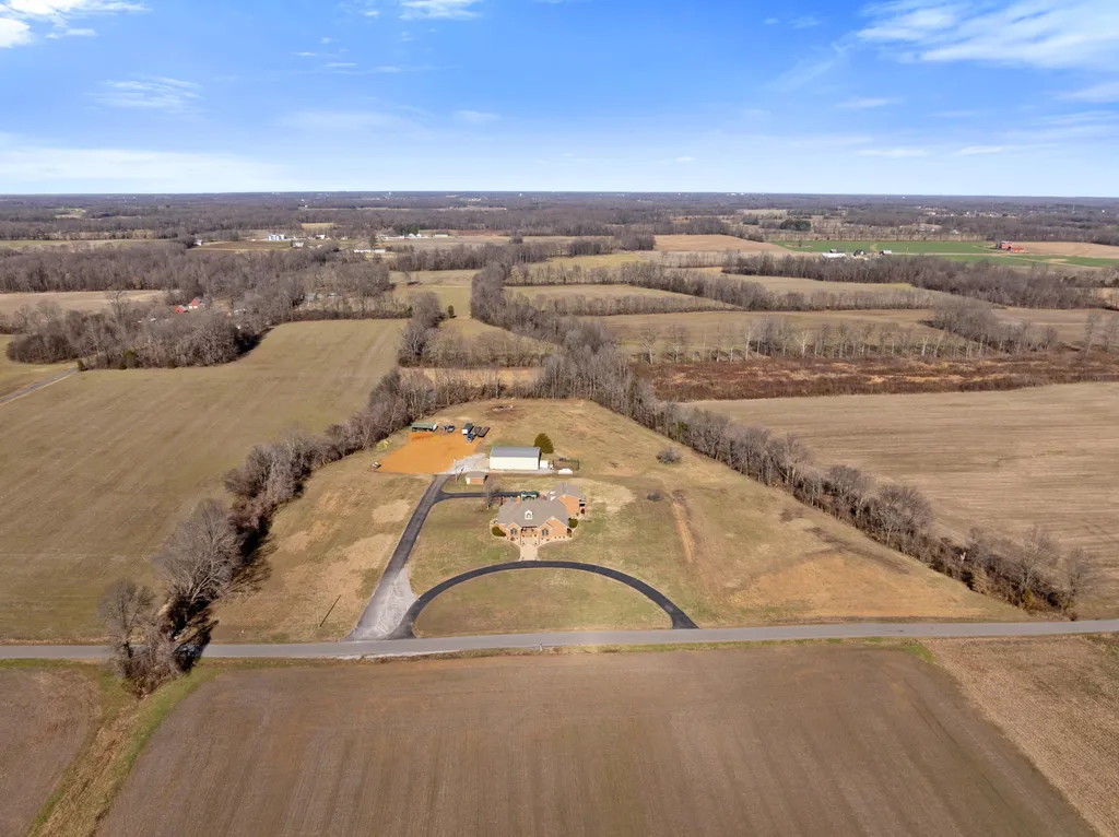 864 Pleasant Grove Road Hazel KY 42049