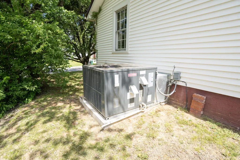 300 Dawson Road Princeton KY 42445