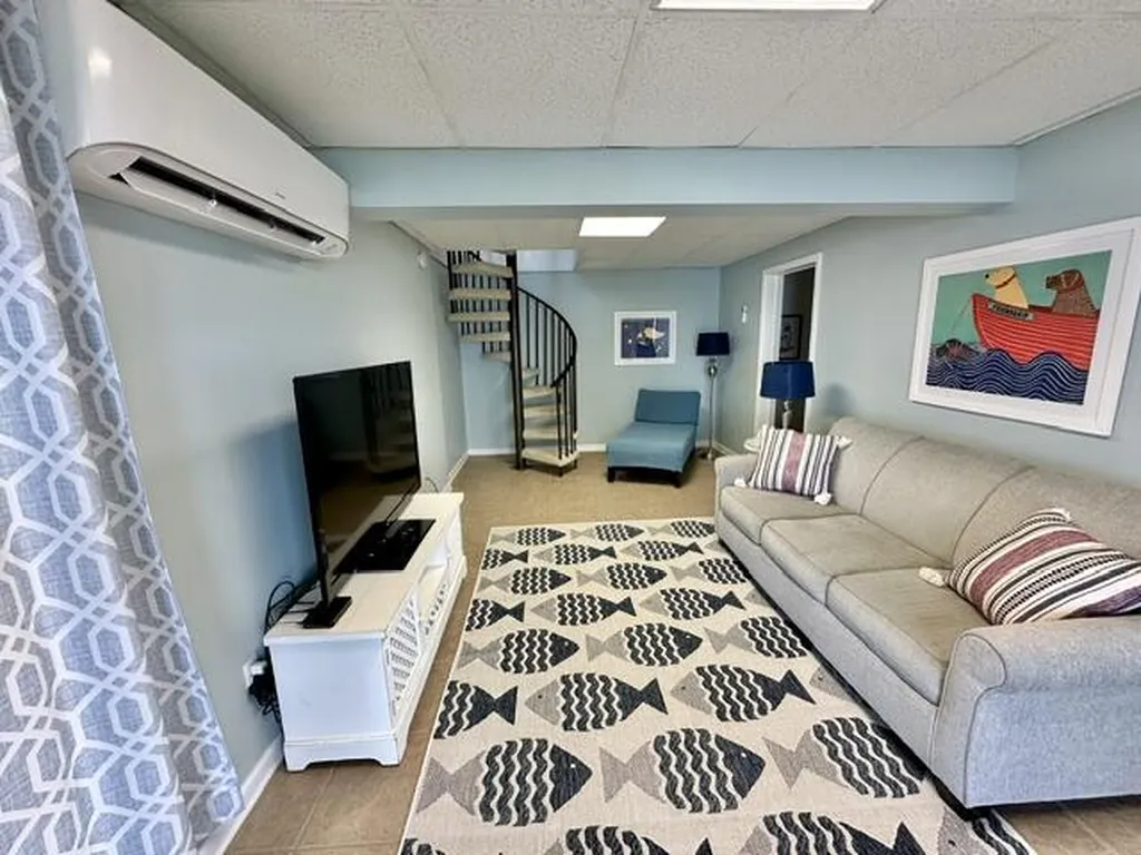 178 Sherwood Drive Gilbertsville KY 42044