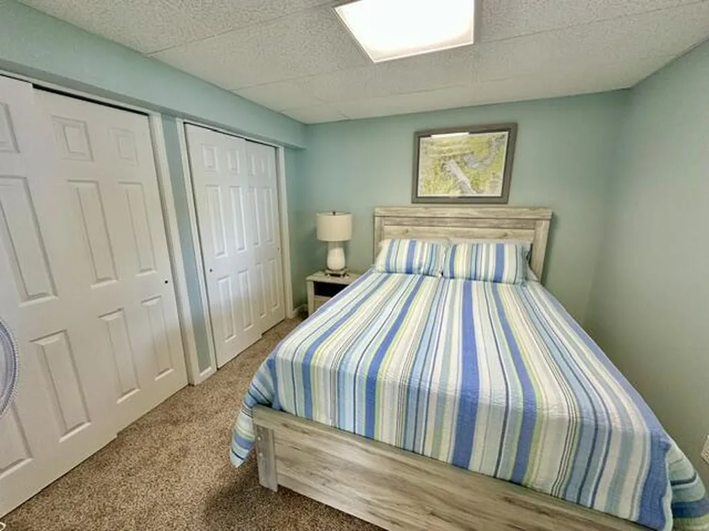 178 Sherwood Drive Gilbertsville KY 42044