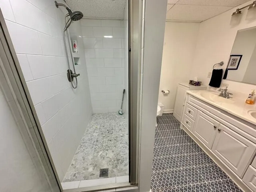 178 Sherwood Drive Gilbertsville KY 42044