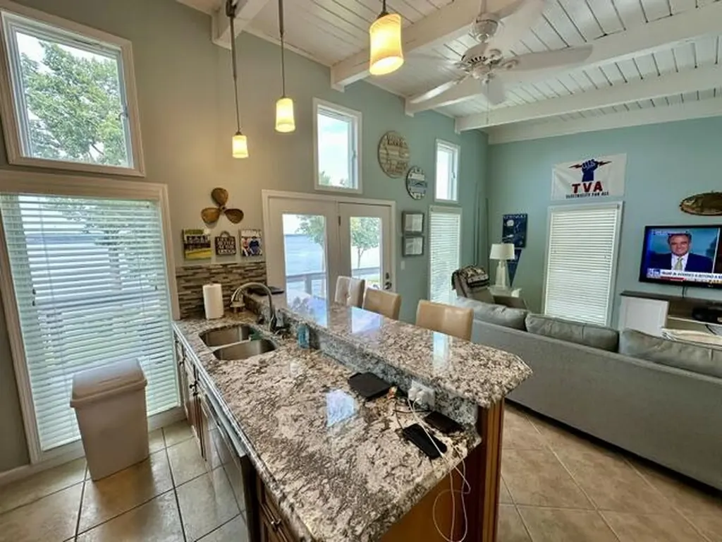 178 Sherwood Drive Gilbertsville KY 42044
