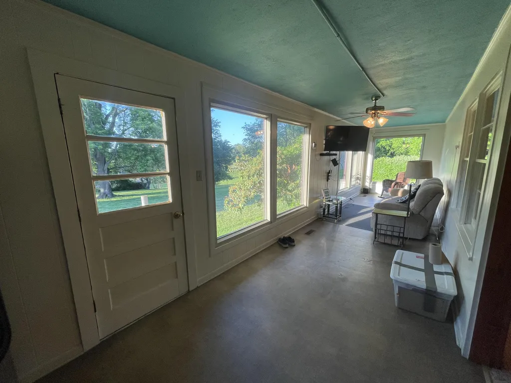 114 State Route 58 E Clinton KY 42031