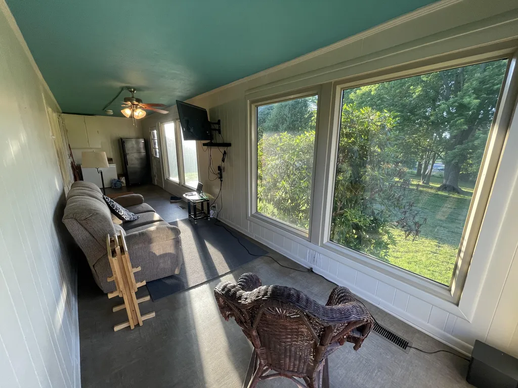 114 State Route 58 E Clinton KY 42031
