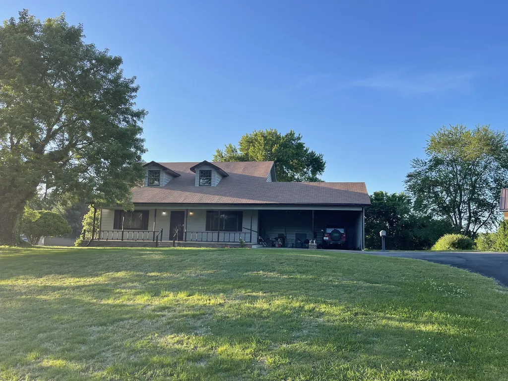 114 State Route 58 E Clinton KY 42031
