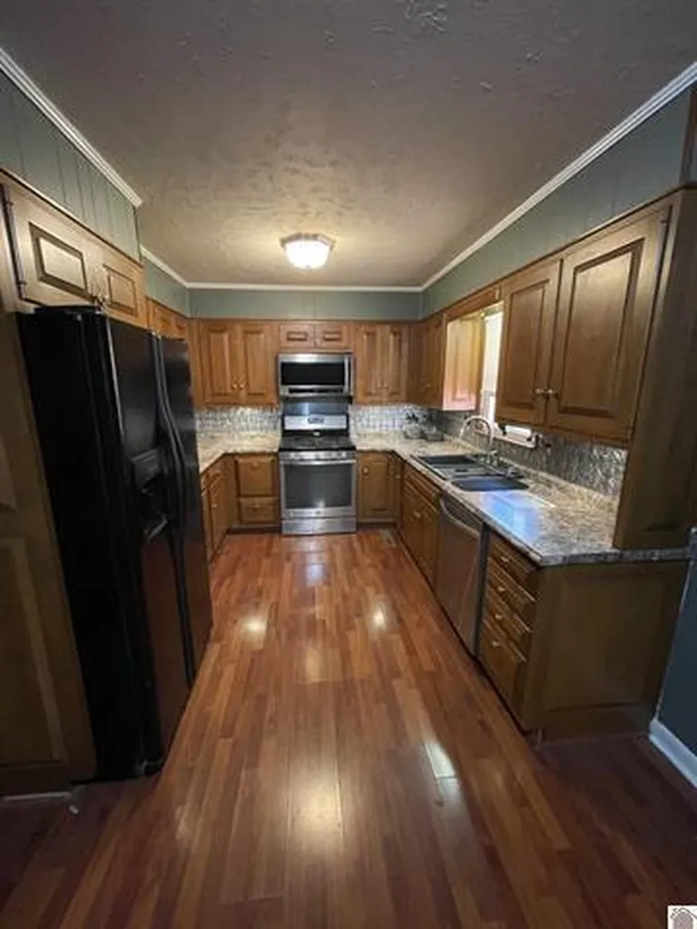 303 Crume Street Clinton KY 42031