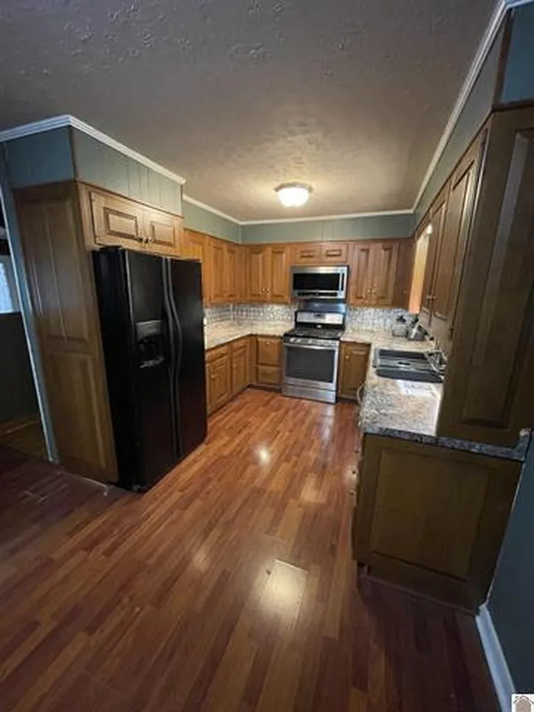 303 Crume Street Clinton KY 42031