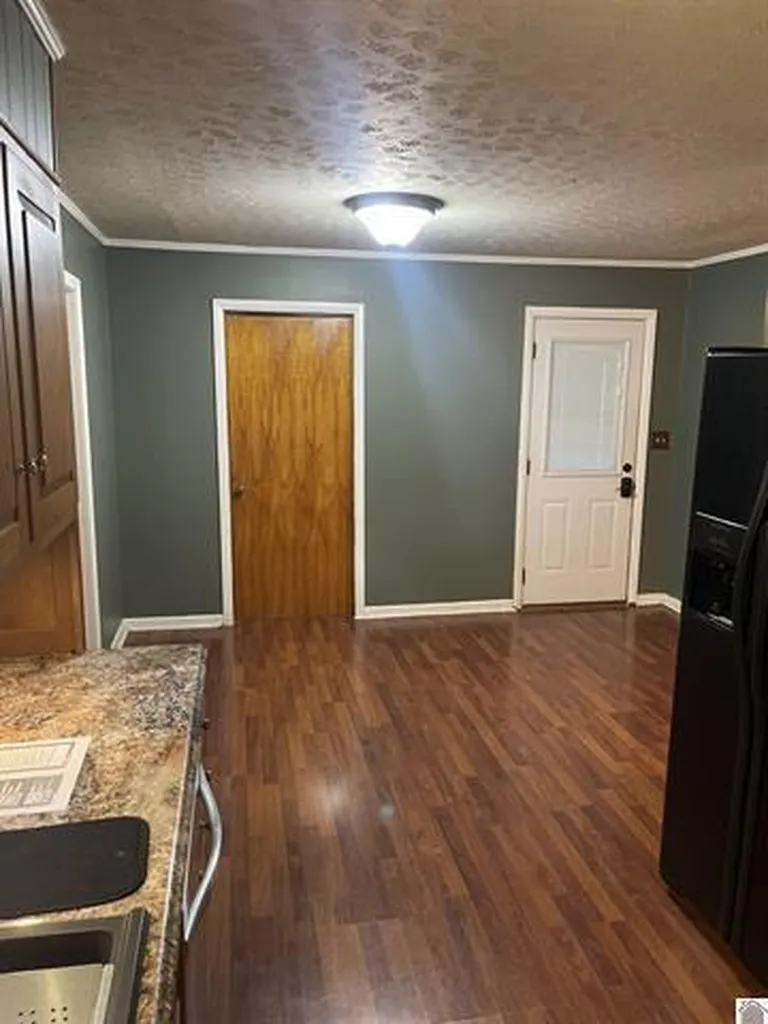 303 Crume Street Clinton KY 42031
