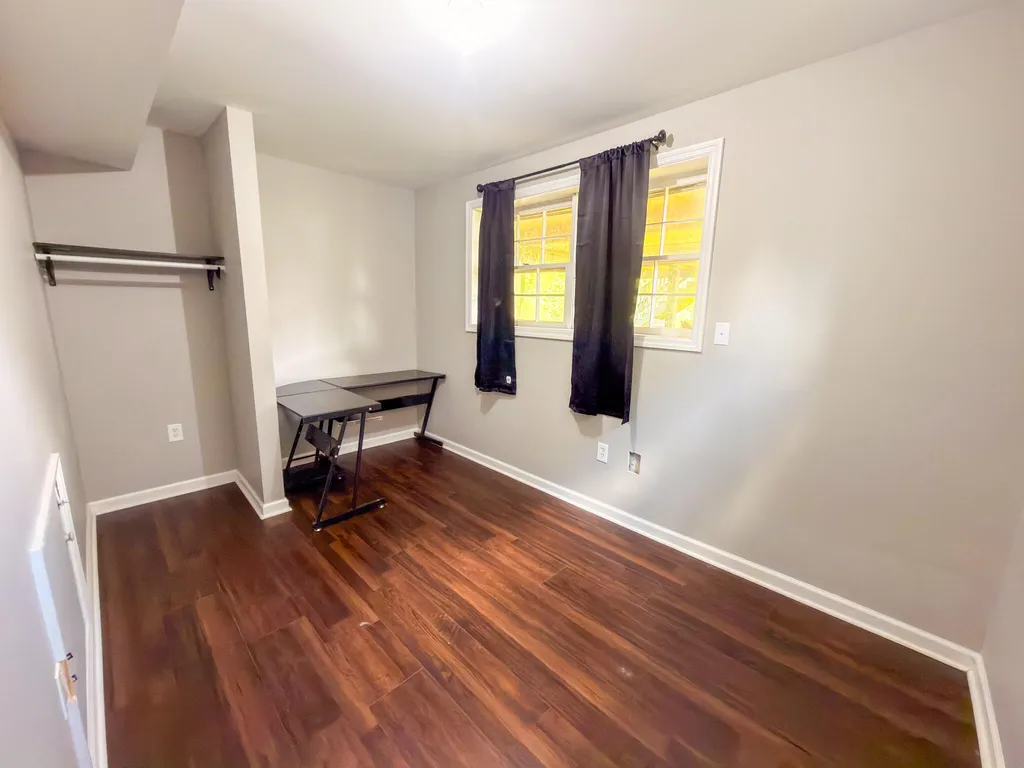 2833 Winter Garden Lexington KY 40517