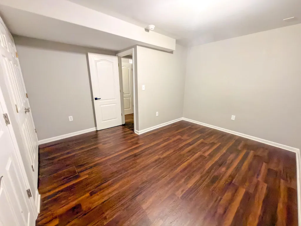 2833 Winter Garden Lexington KY 40517