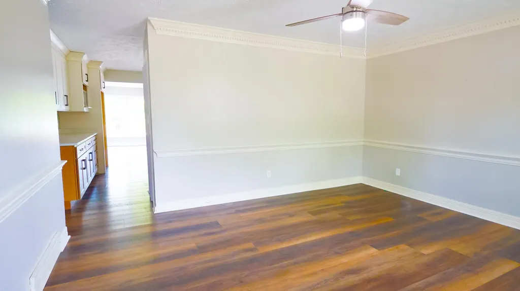 2833 Winter Garden Lexington KY 40517