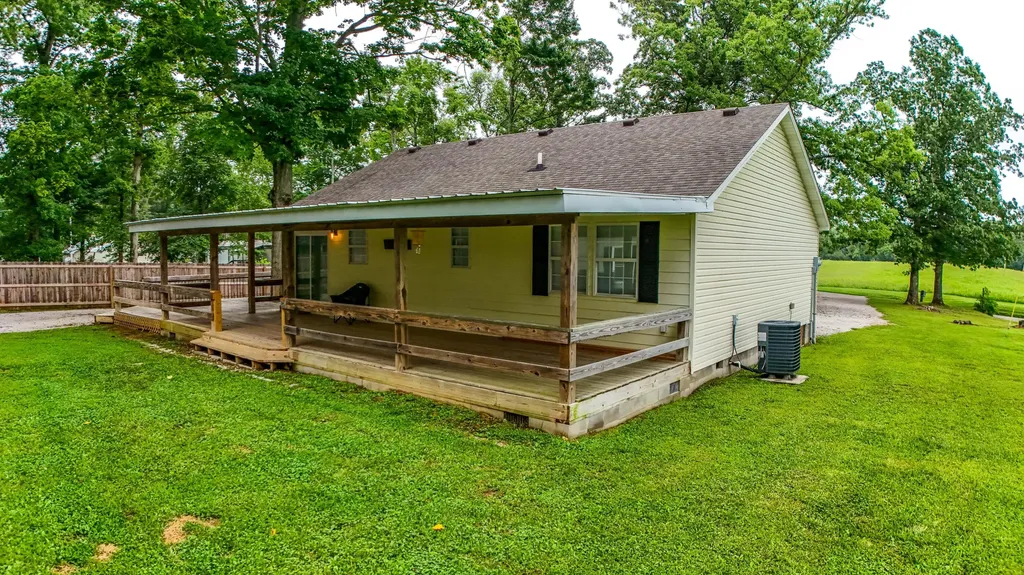 34 Brewer Lane Brodhead KY 40409
