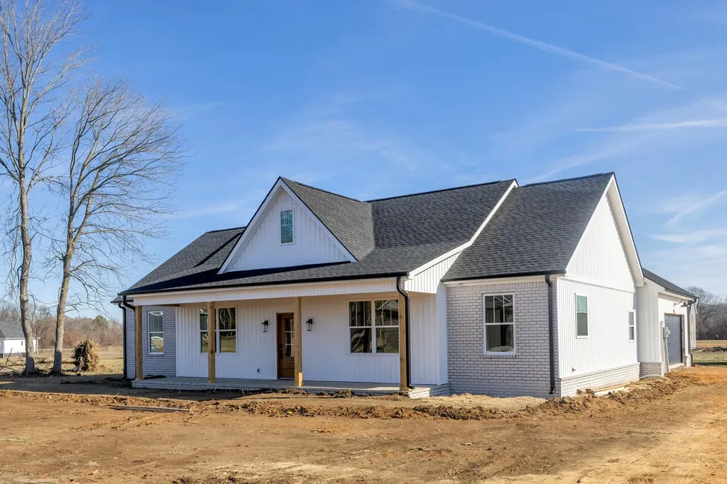 40 Ellie Ct Court Mayfield KY 42066