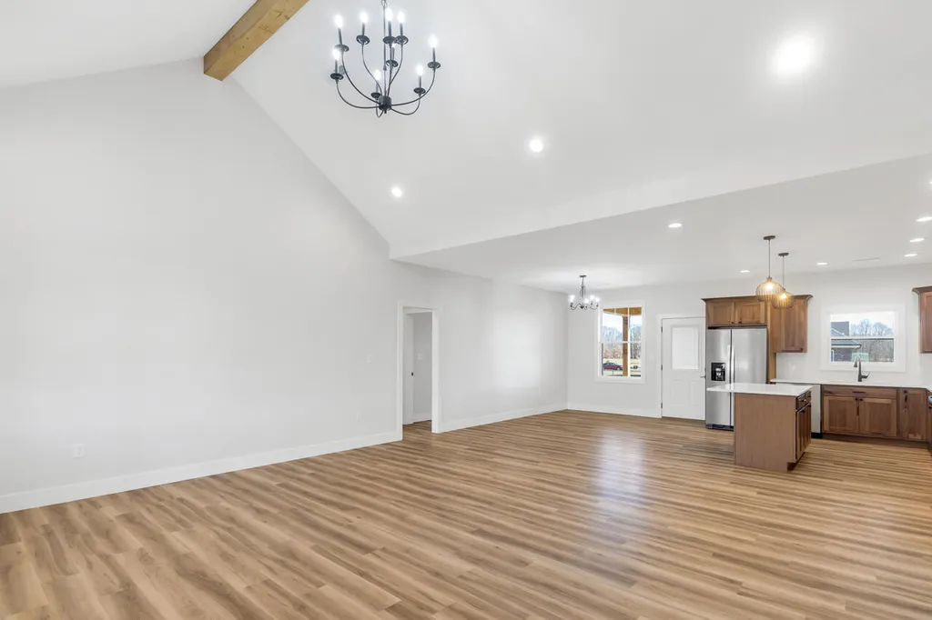 40 Ellie Ct Court Mayfield KY 42066
