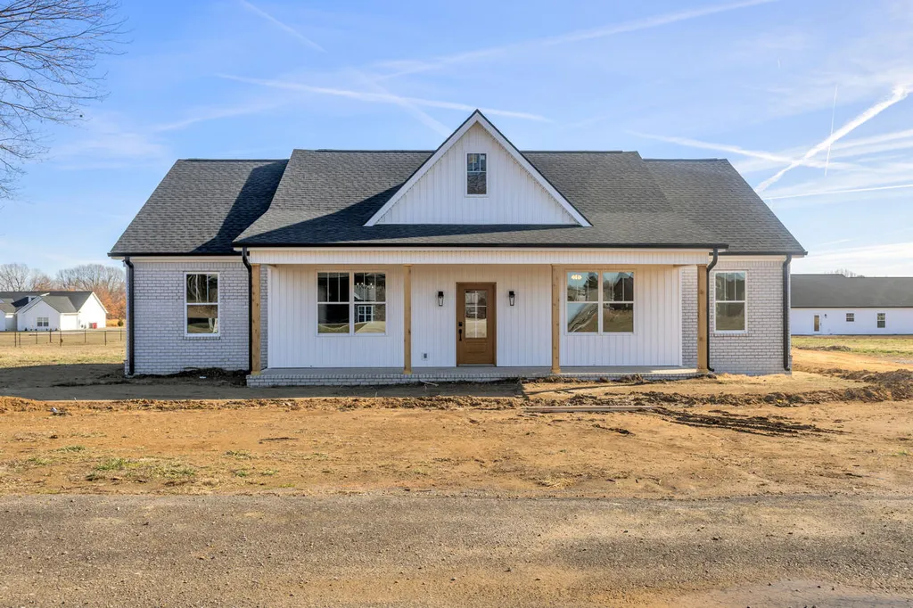 40 Ellie Ct Court Mayfield KY 42066