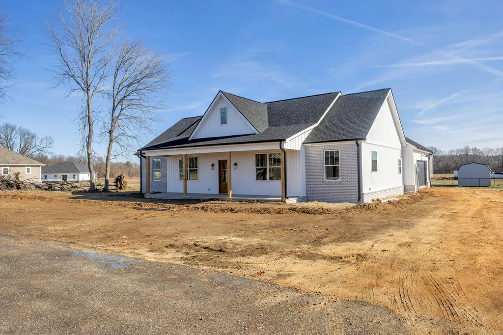 40 Ellie Ct Court Mayfield KY 42066