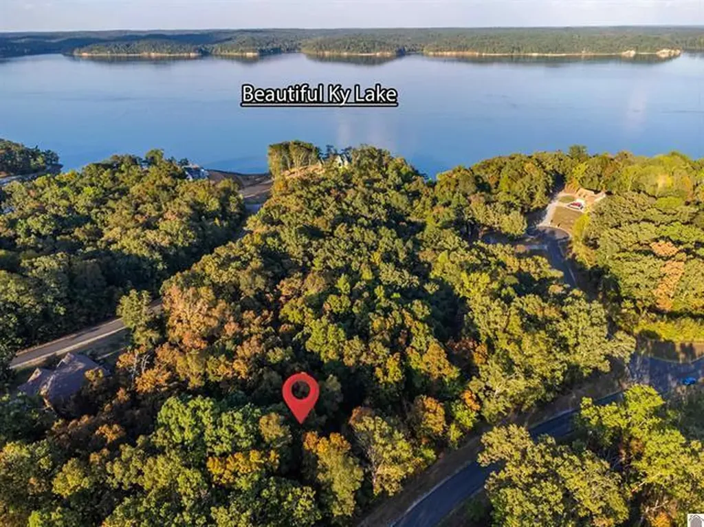 Lot 47 Dock Drive Murray KY 42071
