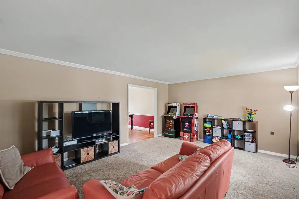411 Skylark Drive Winchester KY 40391