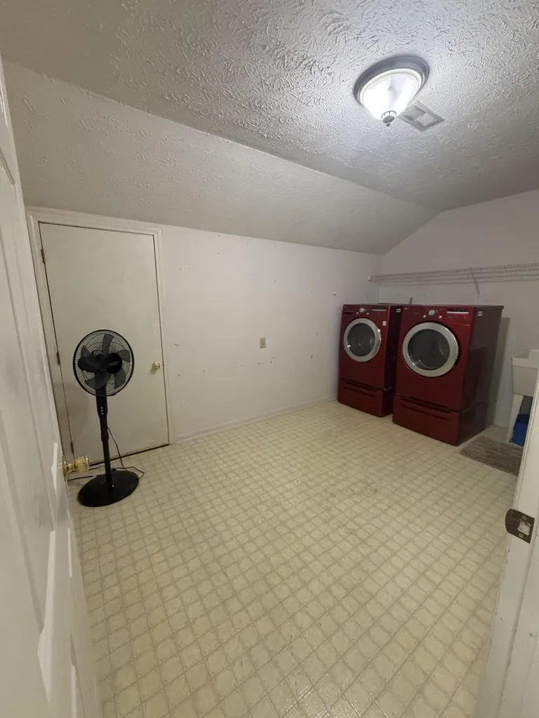 411 Skylark Drive Winchester KY 40391