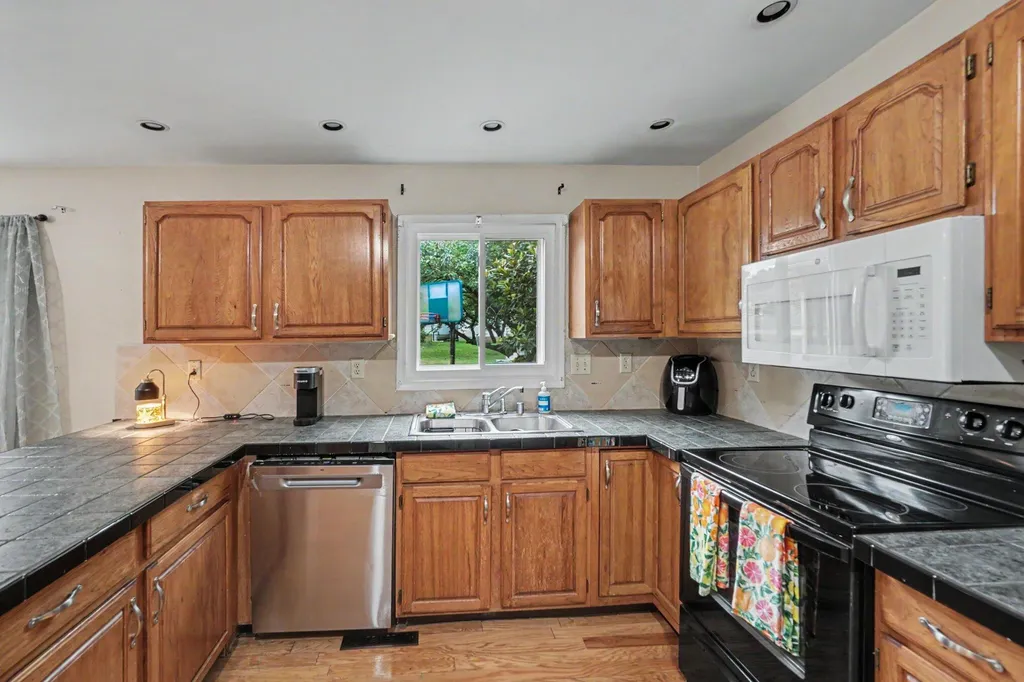 411 Skylark Drive Winchester KY 40391