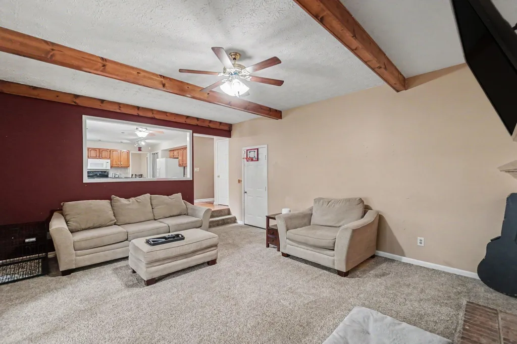 411 Skylark Drive Winchester KY 40391