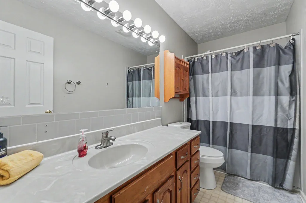 411 Skylark Drive Winchester KY 40391