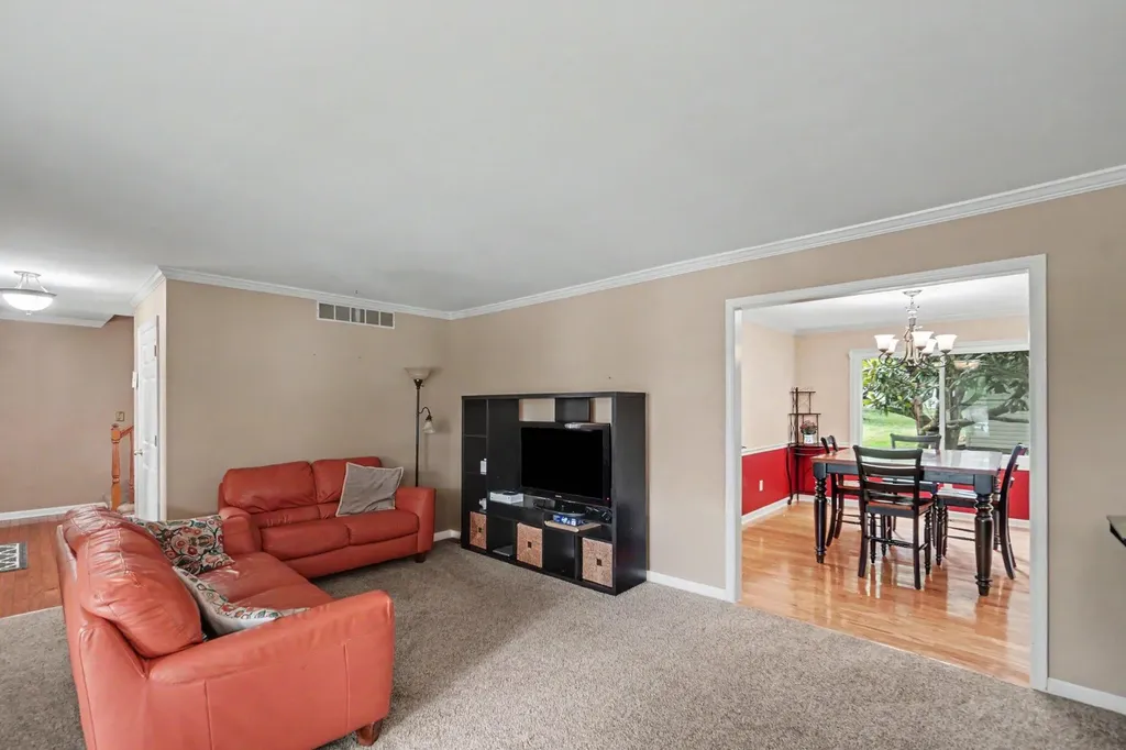 411 Skylark Drive Winchester KY 40391
