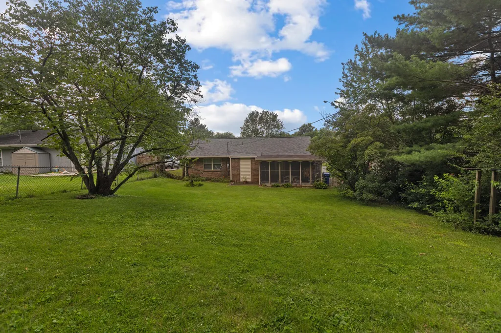 3336 Featherston Drive Lexington KY 40515