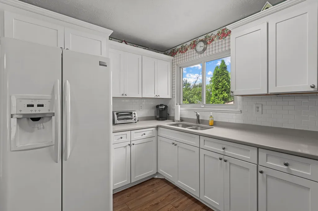 3336 Featherston Drive Lexington KY 40515