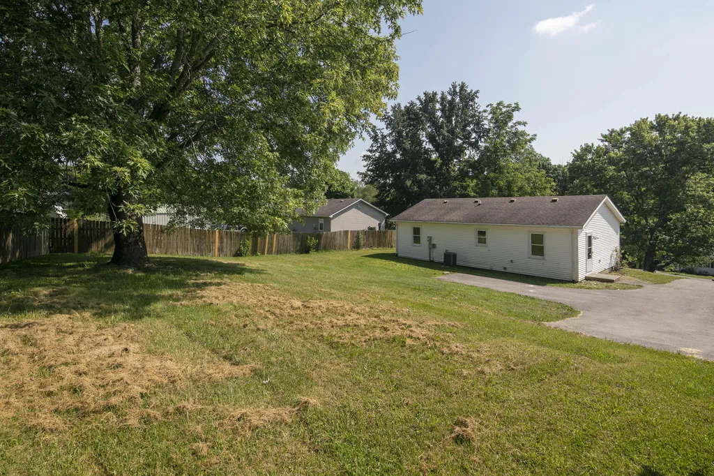 131 Spring Valley Road Stanford KY 40484