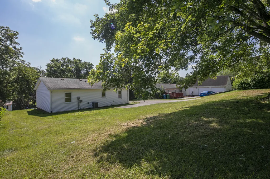 131 Spring Valley Road Stanford KY 40484