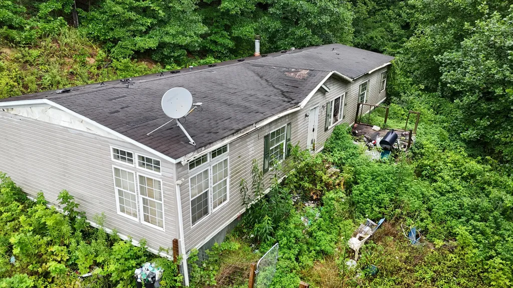 50 Luke Street Flatwoods KY 41139
