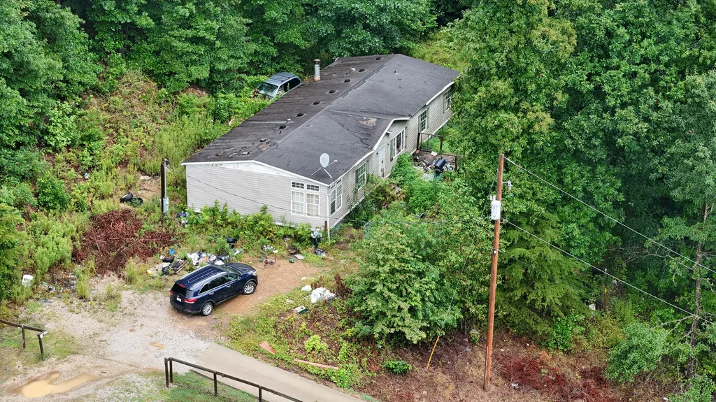 50 Luke Street Flatwoods KY 41139