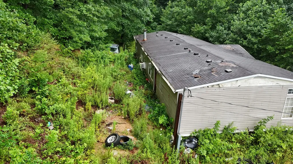 50 Luke Street Flatwoods KY 41139