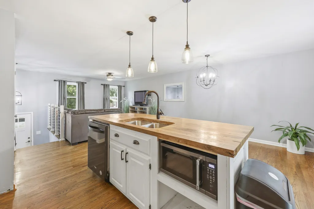128 Cherokee Drive Winchester KY 40391