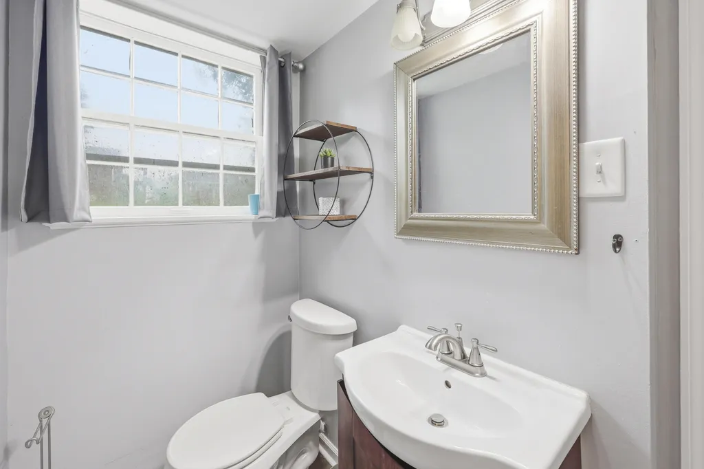 128 Cherokee Drive Winchester KY 40391