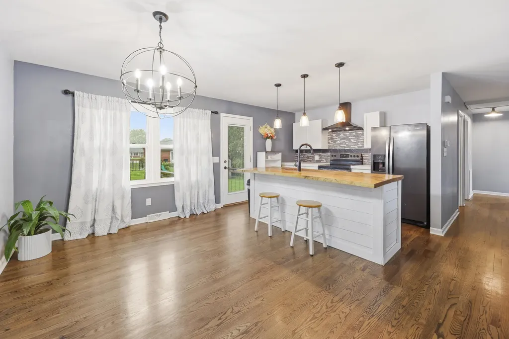 128 Cherokee Drive Winchester KY 40391