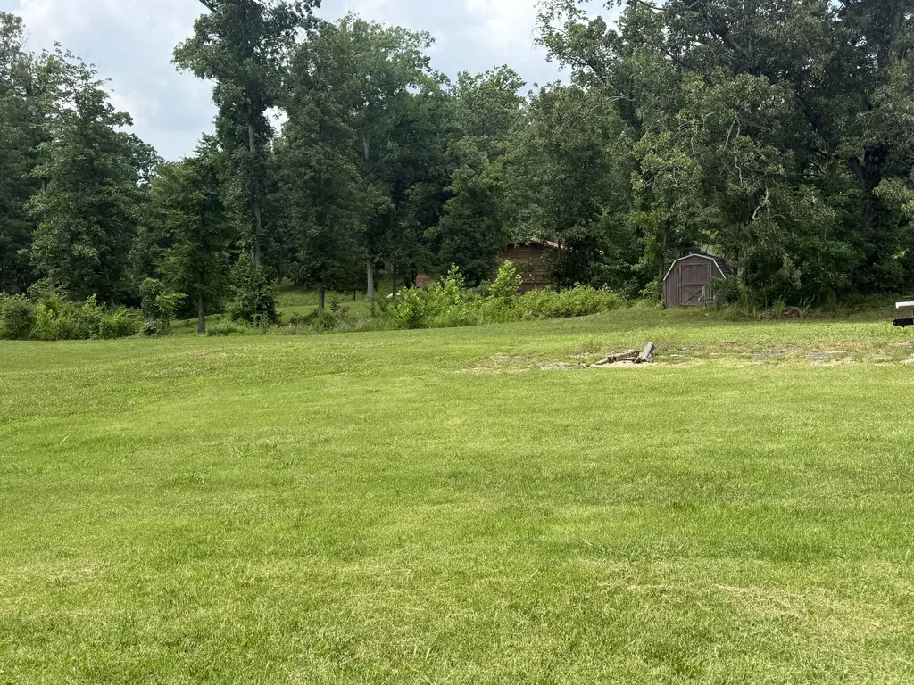 102 Autumn Lane Gilbertsville KY 42044
