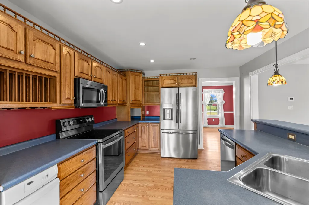 61 Rayburn Lane Tollesboro KY 41189