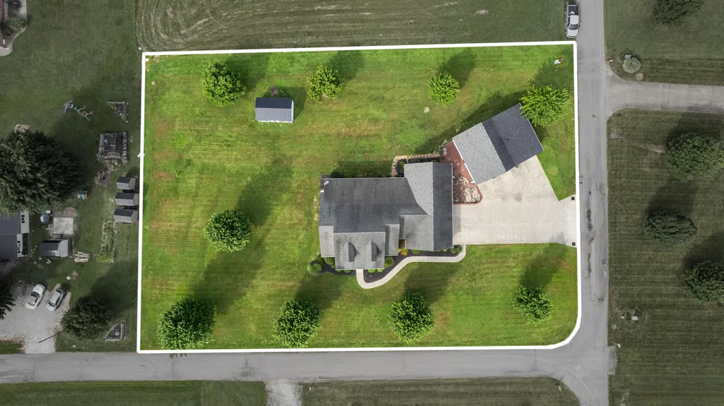 61 Rayburn Lane Tollesboro KY 41189
