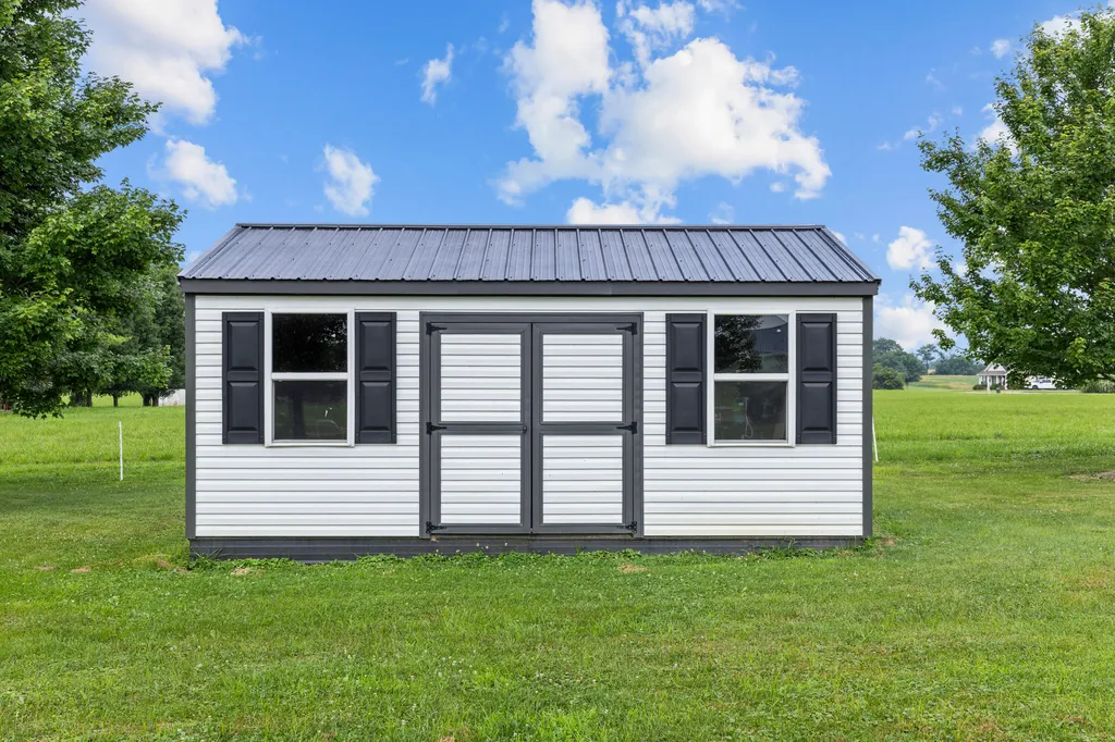61 Rayburn Lane Tollesboro KY 41189